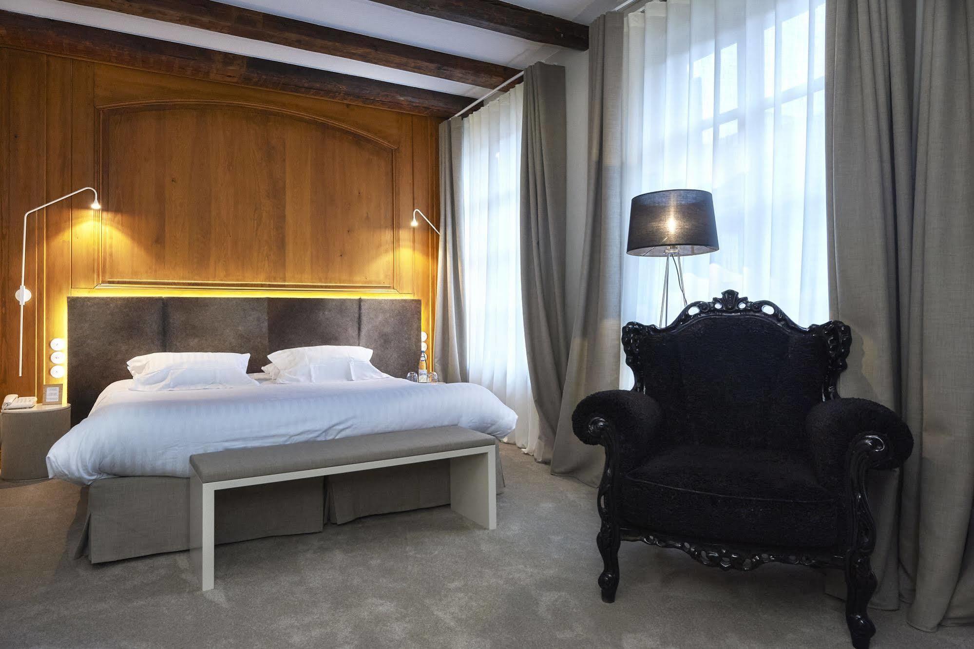 Relais & Chateaux La Maison Des Tetes Кольмар Екстер'єр фото